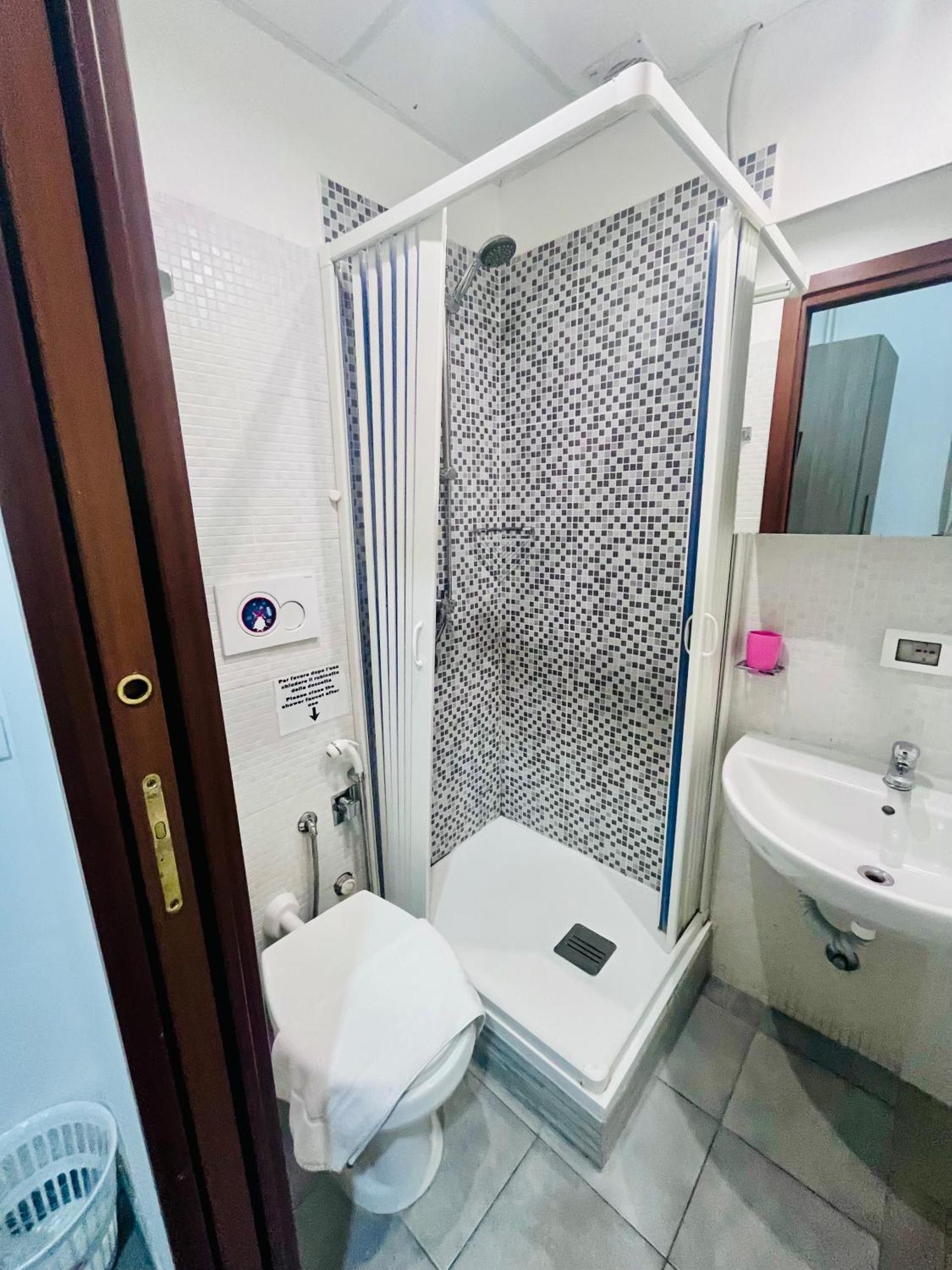 Grandis Rooms Rome Exterior photo